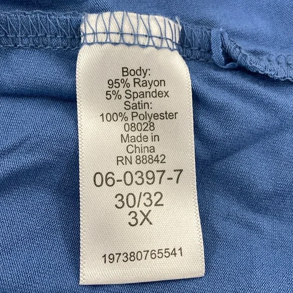 Elegant Blue Catherines Plus Size 3X 30/32 Women's Hooded Robe Serenada satin - Picture 4 of 6